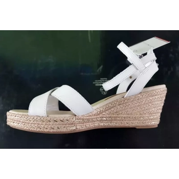 Damskie sandały espadryle Tommy Hilfiger - Wedge Sandal FW0FW06303