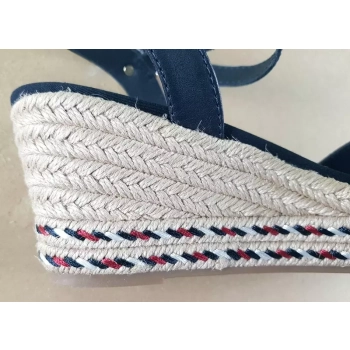 Damskie sandały espadryle Tommy Hilfiger - Wedge Sandal FW0FW06303