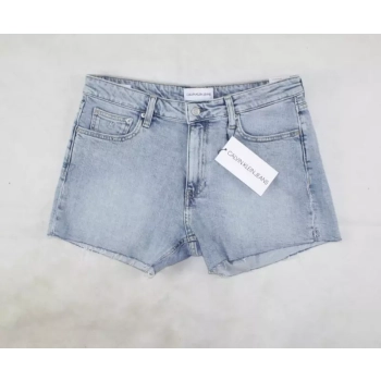 Spodenki jeansowe damskie Calvin Klein Jeans -Mid Rise Short -J20J215902-1AA