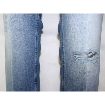 Damskie jeansy Tommy Jeans Nora rurki 7/8 Tenny Light Blue Stretch DW0DW04743