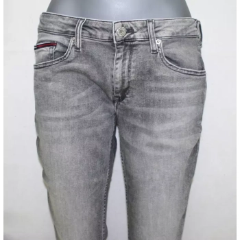 Spodnie jeansowe Tommy Jeans Sophie DW0DW05532 - rurki