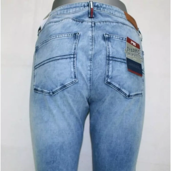 Damskie jeansy Tommy Jeans Sylvia -High Rise Super Skinny DW0DW08181