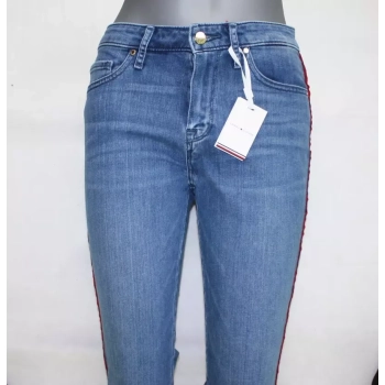 Spodnie jeansowe Tommy Hilfiger Venice 7/8 -Slim Regular -Ali -WW0WW28071