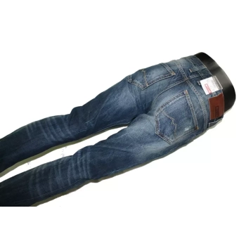 Jeansy męskie Mustang Chicago Tapered 3156-5469-586