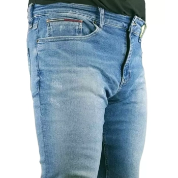 Męskie jeansy Tommy Jeans Austin - Slim - Dynamic Premium Stretch - Denim Medium 02 - DM0DM15596-1A5